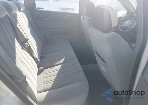 2001 Chevrolet Impala z USA, uszkodzony, nr VIN 2G1WF52E519156341